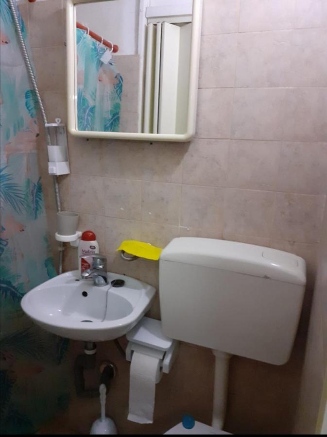 La Stanza Di Roby Apartment Lecce Luaran gambar